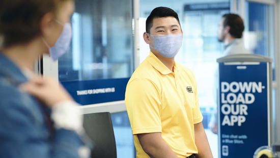 Minnesota Retailers Mask Up