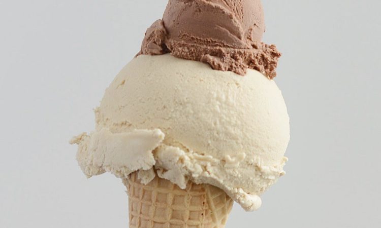 Izzy’s Scoops Ice Cream Donations for Struggling Minnesotans