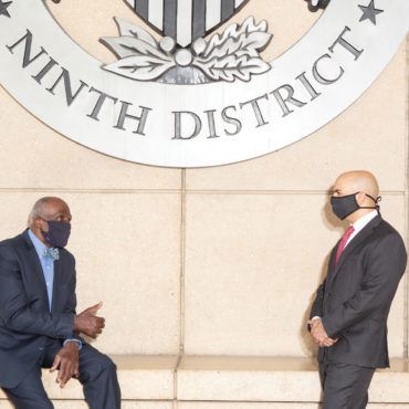 The Minneapolis Fed Sheds Its Reserve