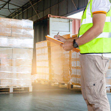 Smart strategies for buying and storing packaging