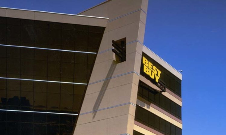 Best Buy to Test Return-to-Office Plans Over the Holidays