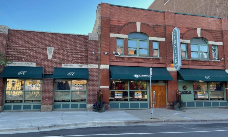 Ribnick Furs to Close After 76 Years