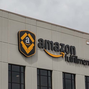 Minnesota Lawmaker Aims to Tighten Warehouse Work Regs