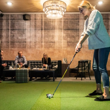 A Golf Club ‘Fore’ the Ladies
