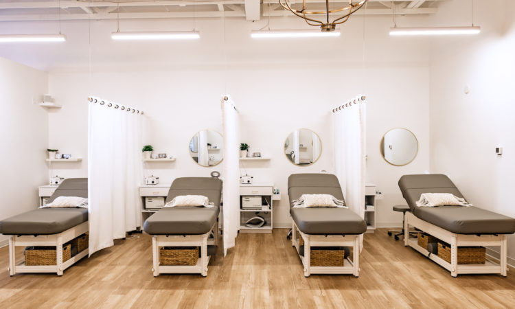 Face Foundrié  Owner Launches Aesthetics School