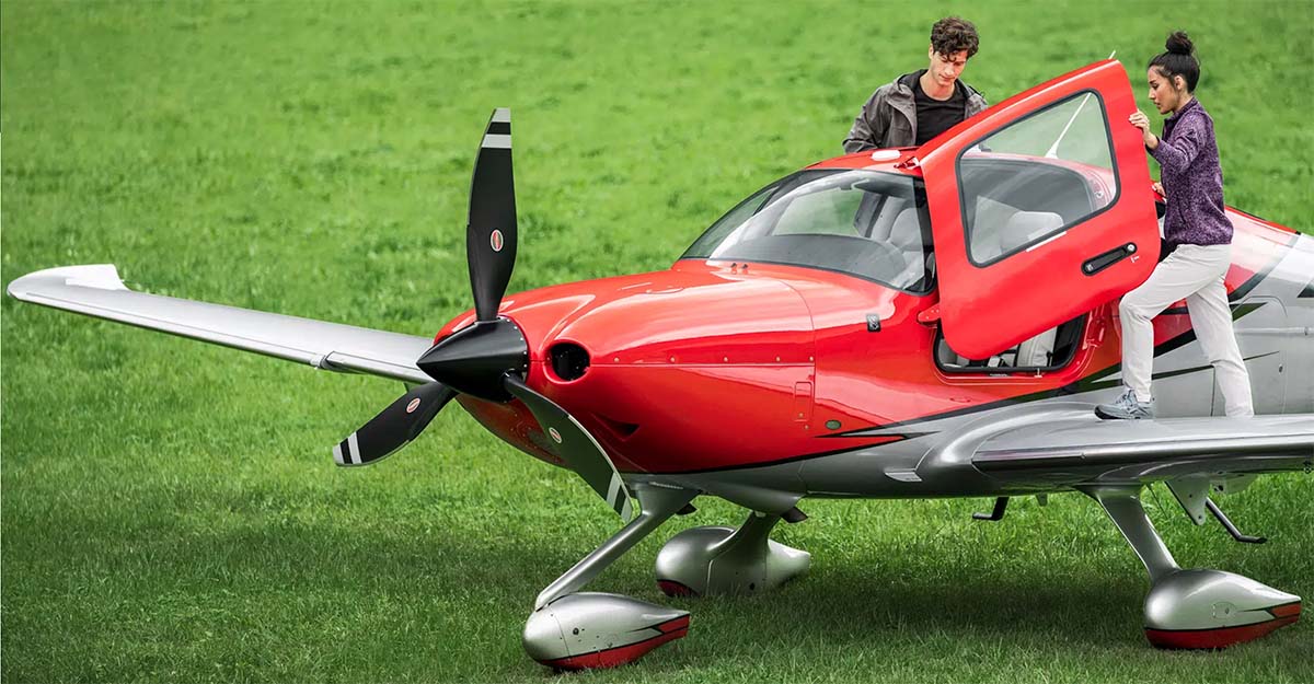 Cirrus Aircraft Opens Sales Office in France