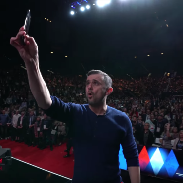 Minnesota Startups Make Their Pitch to Gary Vaynerchuk