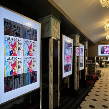 Minnesotans Leap Into Metaverse and Onto Stage for VeeCon