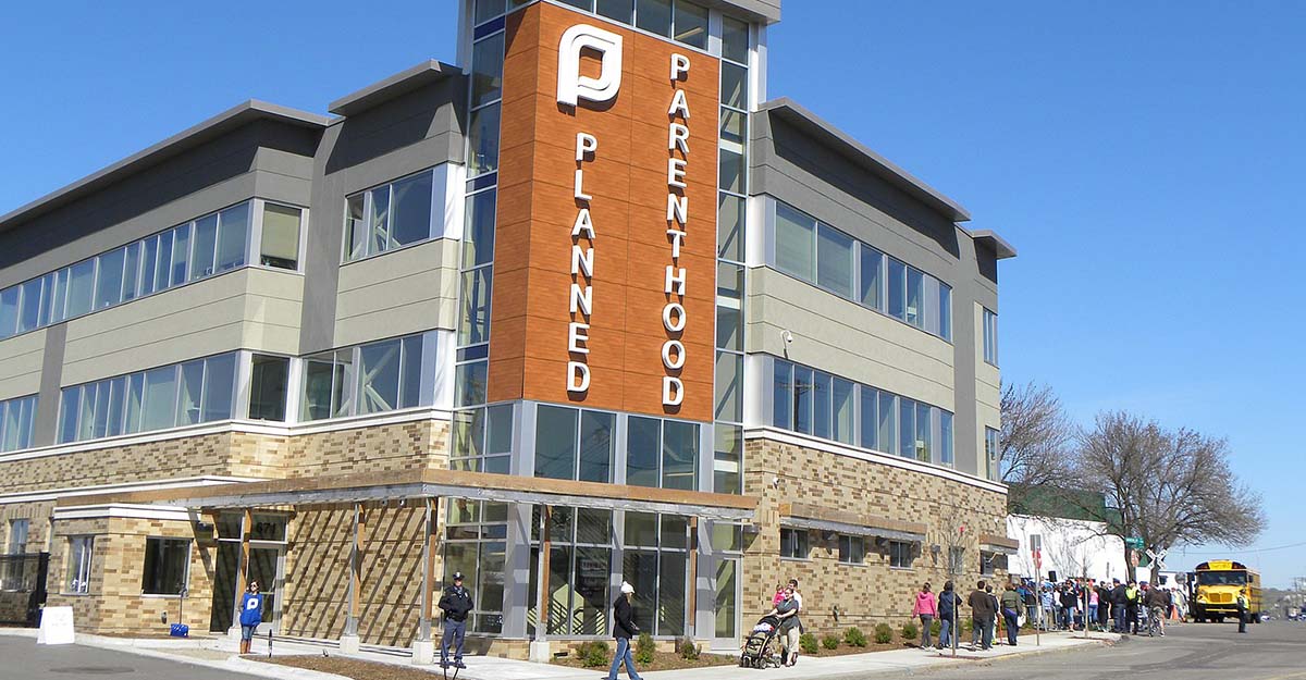 Despite Legal Uncertainty, Medication Abortions Will Continue in Minnesota