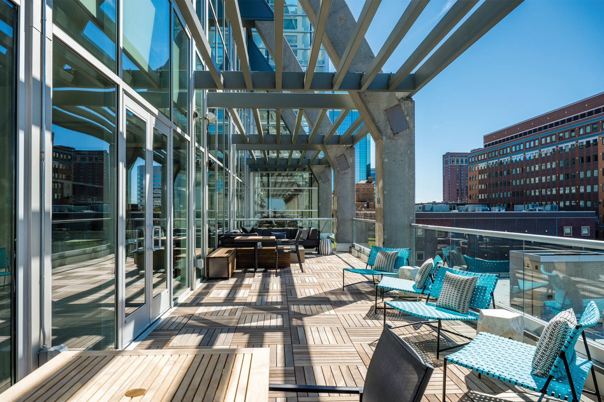 Life Time Work offers several outdoor meeting areas at its downtown Minneapolis coworking space.