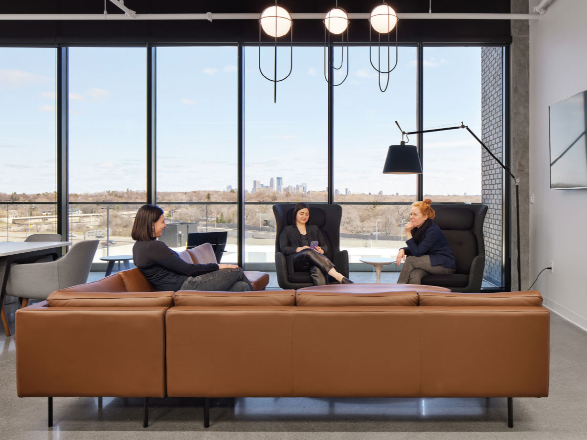 A lounge overlooks downtown Minneapolis, which is just minutes away.