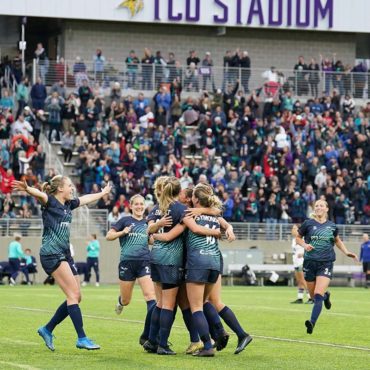 Minnesota Aurora Expands Its Community