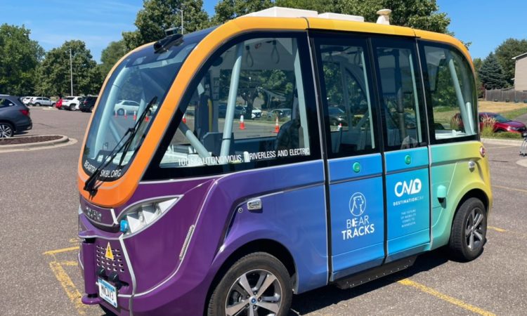 MnDOT Tests Driverless Shuttle in White Bear Lake