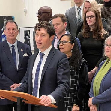 Frey Outlines Plans for Downtown Minneapolis Retail Work Group