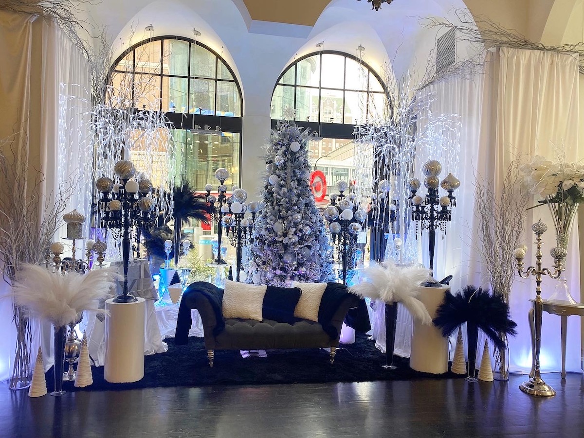 New Holiday Market Brings New Life to Young-Quinlan Building