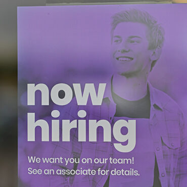 Minnesota’s Unemployment Rate Hit 2.5% in December