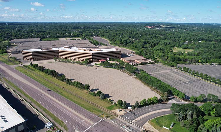 Amazon to Take Over Portion of Thomson Reuters’ Former Eagan Campus