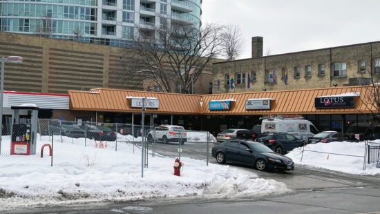 Why There’s a Fence Around the Shuttered Loring Park Speedway