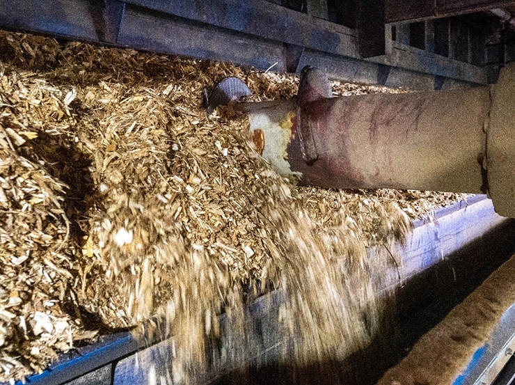 Since 2021, most of the Hibbing’s power has been generated by burning wood chips and mulch — up to 9,000 tons a month — largely from a local pallet manufacturer.