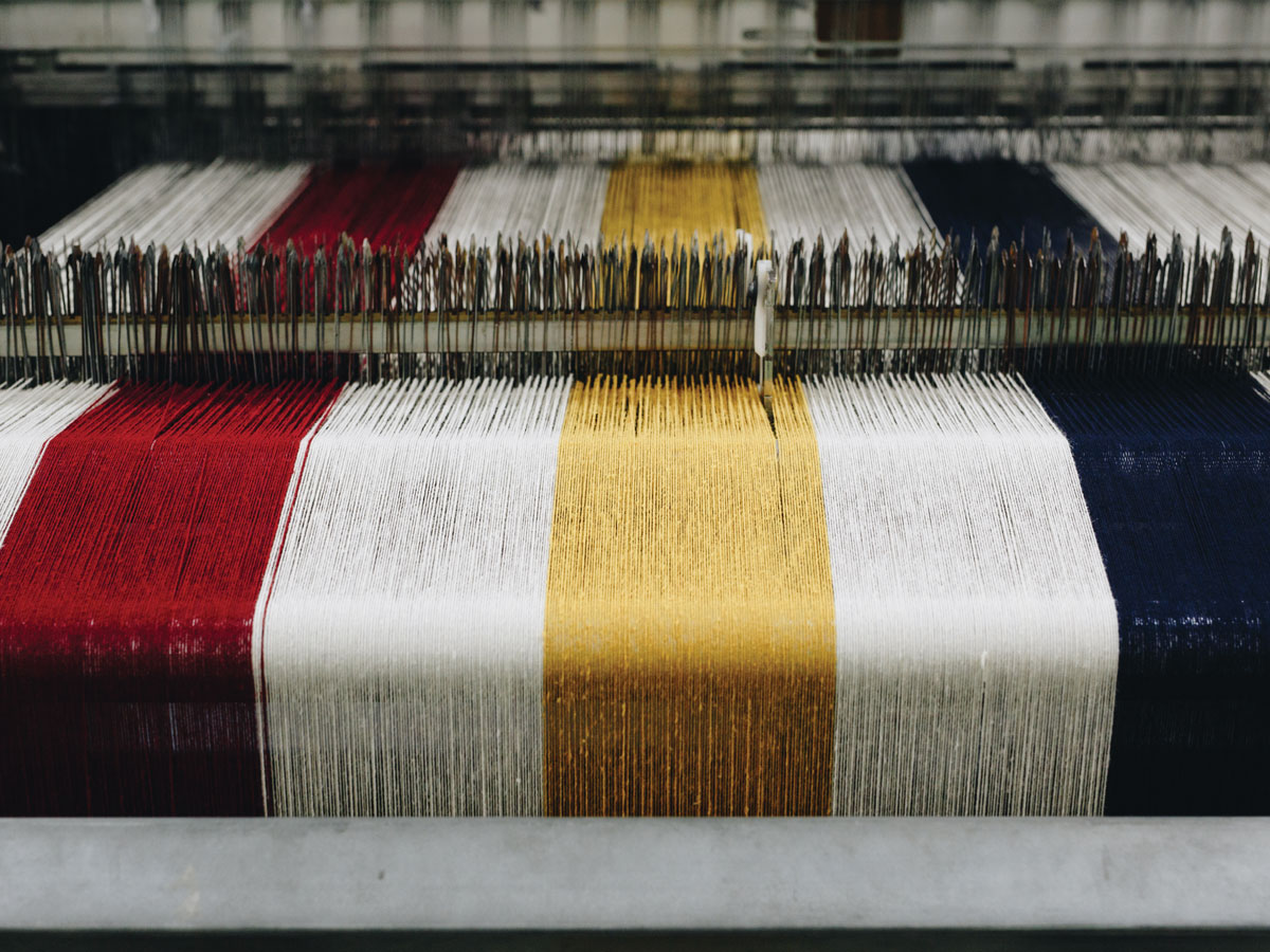 Faribault Mill Cuts Prices on Blankets