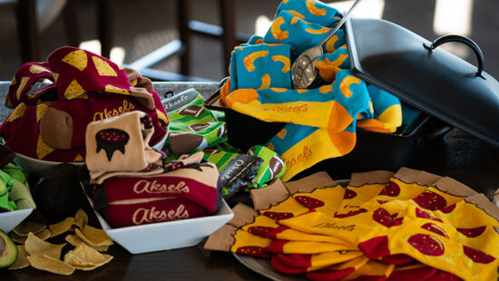 Lakeshirts to Acquire Colorado Apparel Business