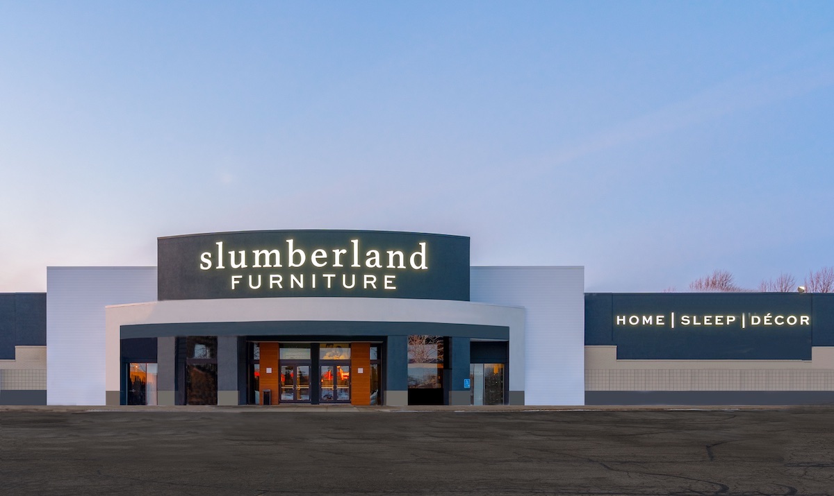 Slumberland Unveils New Store Design