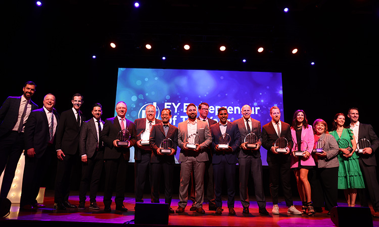 Ten Minnesotans Win Regional Honors In EY’s Entrepreneurial Program