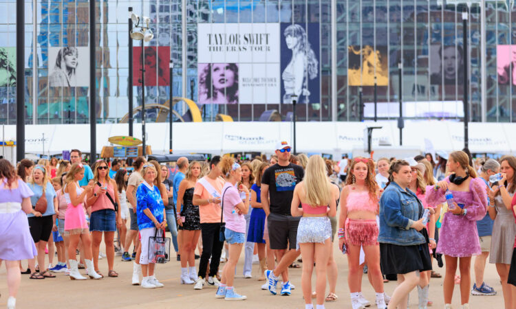 Swifties Shatter Minneapolis Hotel Records