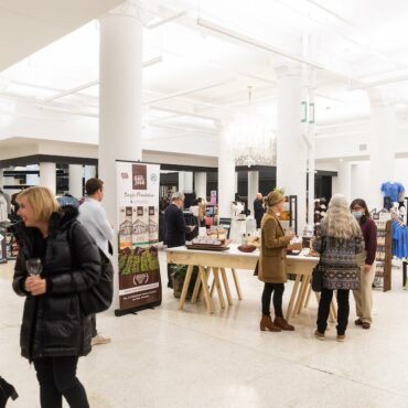 Biggest Season Yet for Holiday Pop-Up Markets