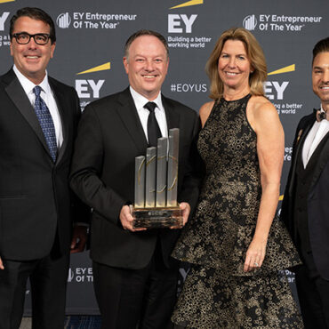 Winnebago Industries CEO Is the National Overall Entrepreneur of the Year