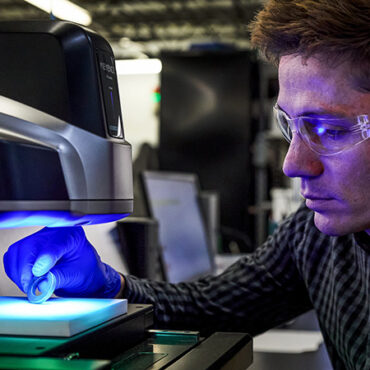 Minneapolis Magnet Company Attracts Funding from Big Automakers