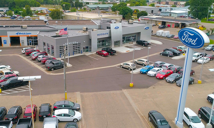 Pohlads Sell Carousel Motor Group to Oregon Company