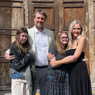 The Entrepreneurial Couple Building a Startup from the Heart