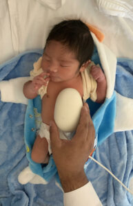 Bloom Standard's portable ultrasound device is designed to scan newborns’ hearts and lungs for potentially fatal conditions