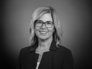 Lisa Shannon, president and CEO, Allina Health