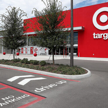 Target Revenue Dropped 3.1% in Q1