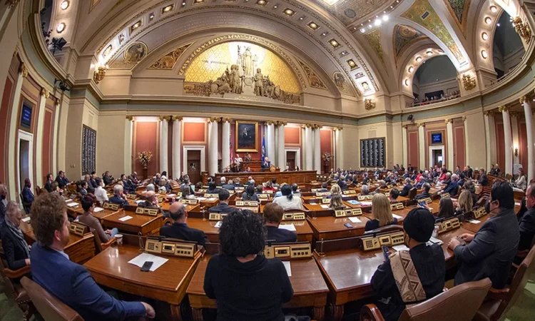 Will the DFL Lose its Grasp on the Minnesota House?