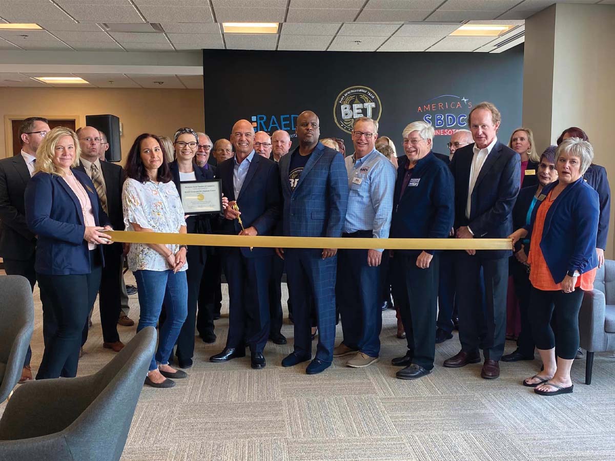 raedi ribbon cutting