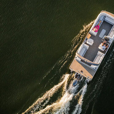 Polaris Expands Boat Rental Business