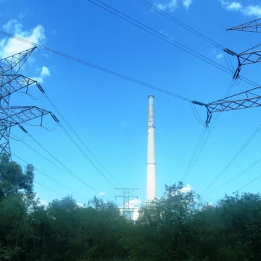 Minnesota Clean Energy Advocates Say Alternative to Xcel Plan Could Save Billions