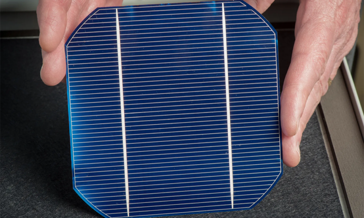 Canadian Solar Panel Company Looks to Onshore Supply Chain in Minnesota