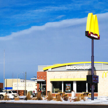 McDonald’s Sues Cargill, Other Meat Producers in Beef Price-Fixing Suit