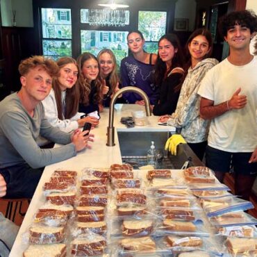 A Minneapolis Teen’s Business Club Goes Global