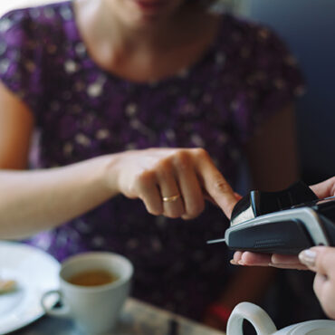 ‘A Losing Battle:’ Minnesota Hospitality Businesses Report Summer Downturn