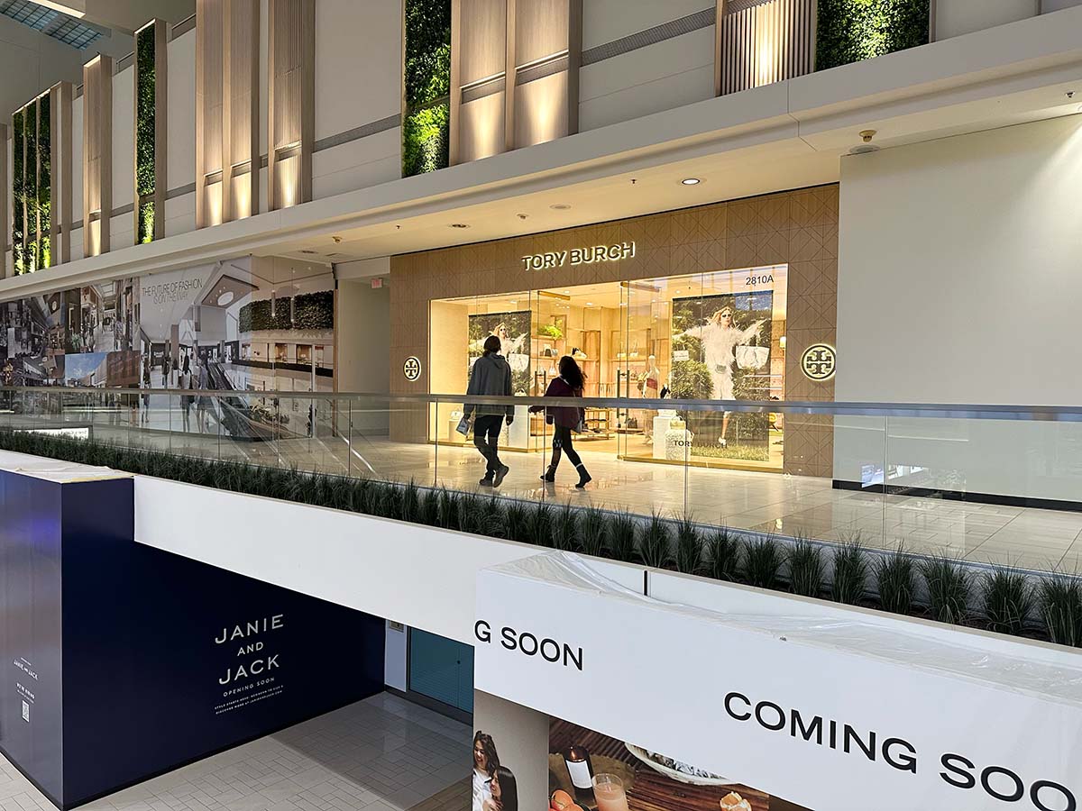 All Southdale Wants for Christmas Is Traffic