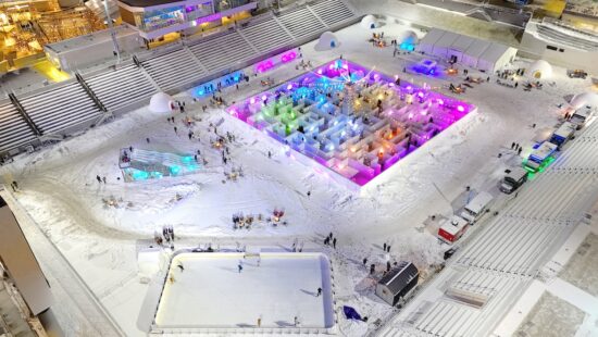 Ice Entrepreneurs Bank on Cold Forecast