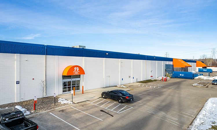 Sportsman’s Guide to Close South St. Paul Distribution Facility