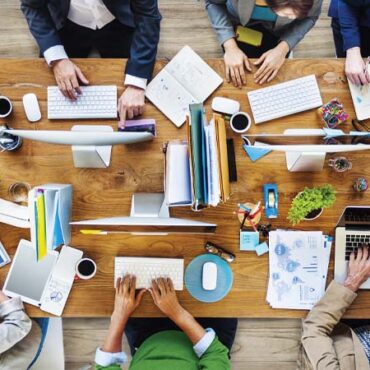 Has the Modern Office Made Us Miss Our Cubicles?