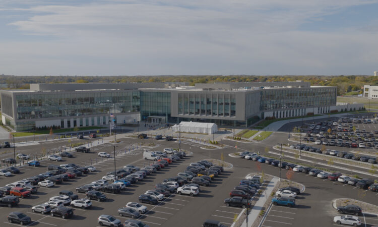 New Boston Scientific Facility Opens in Maple Grove