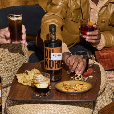 Online Holiday Guide Spotlights 140 Small Minnesota Businesses